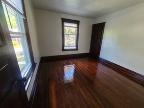 35 Richards Ave NW in Grand Rapids, MI - Foto de edificio - Building Photo