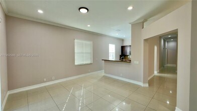 1792 Aspen Ln in Weston, FL - Building Photo - Building Photo