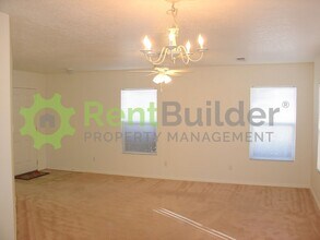 2136 Altura Azul Ln NE in Albuquerque, NM - Building Photo - Building Photo