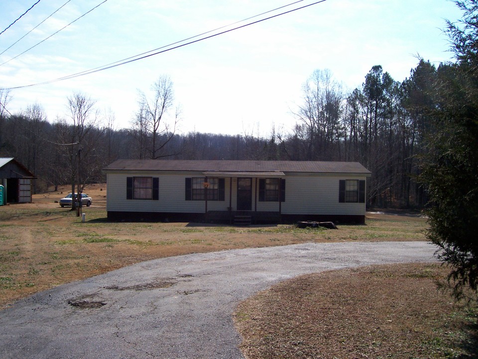 3179 Baker Rd in Gainesville, GA - Building Photo