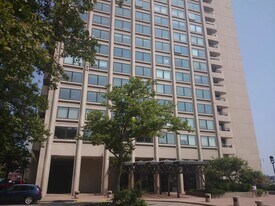 85 E India Row, Unit ABC in Boston, MA - Building Photo