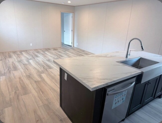 310 Karlee Dr, Unit 16A in Hopkinsville, KY - Foto de edificio - Building Photo