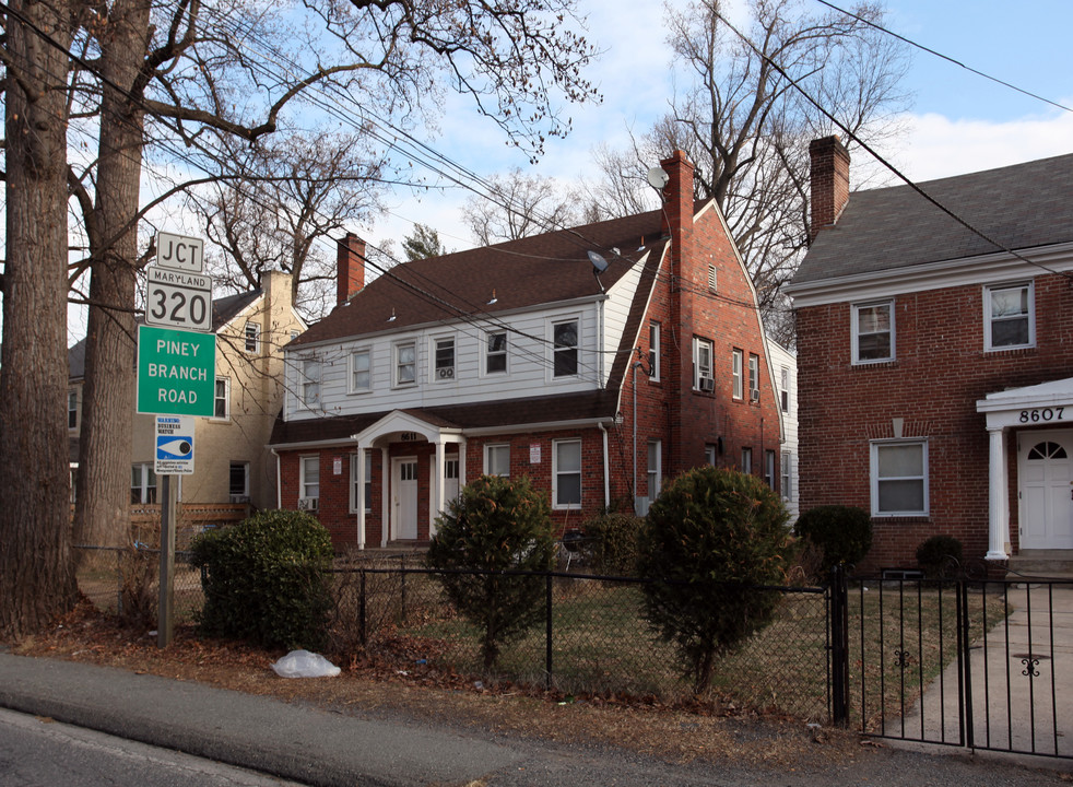 8609-8611 Flower Ave in Takoma Park, MD - Building Photo