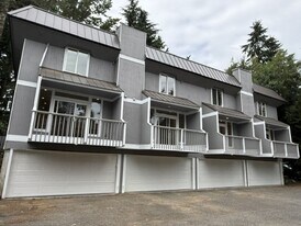 7900 236th St SW in Edmonds, WA - Building Photo