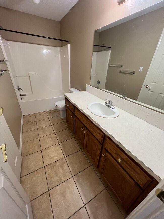 1808 Ingalls Ln in Alma, AR - Building Photo - Building Photo