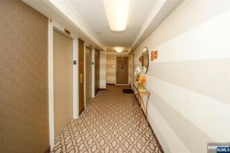 235 Prospect Ave in Hackensack, NJ - Building Photo - Building Photo