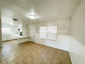 5424 6th St in Lubbock, TX - Building Photo - Building Photo