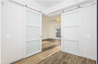 386 Richmond Rd in Ottawa, ON - Building Photo - Building Photo