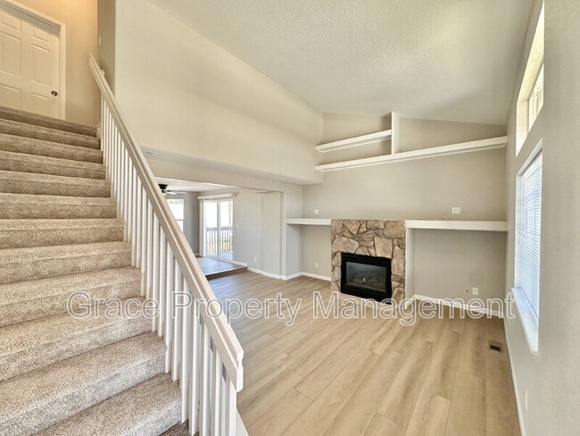 3451 W 65th Ave in Denver, CO - Foto de edificio - Building Photo
