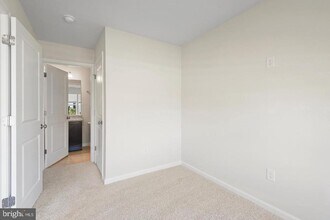 568 Banquet Ln in Frederick, MD - Building Photo - Building Photo