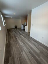 722 VT-30 in Townshend, VT - Building Photo - Building Photo