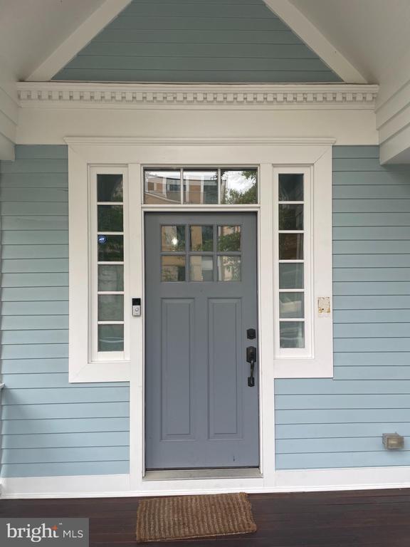 2922 Newark St NW in Washington, DC - Building Photo - Building Photo