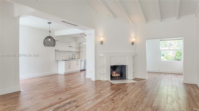 1719 SW 15th St in Miami, FL - Building Photo - Building Photo