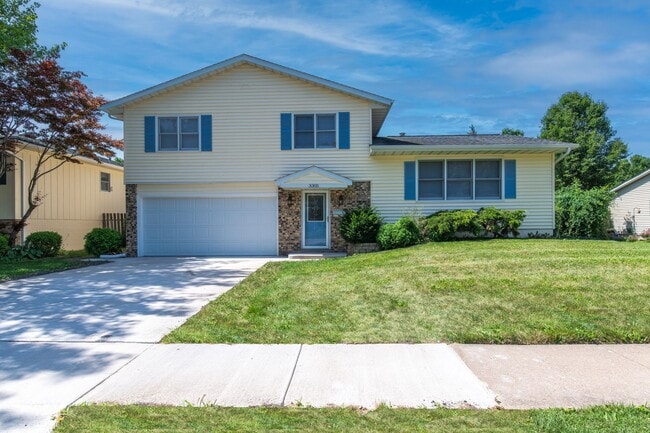 property at 3305 56th St