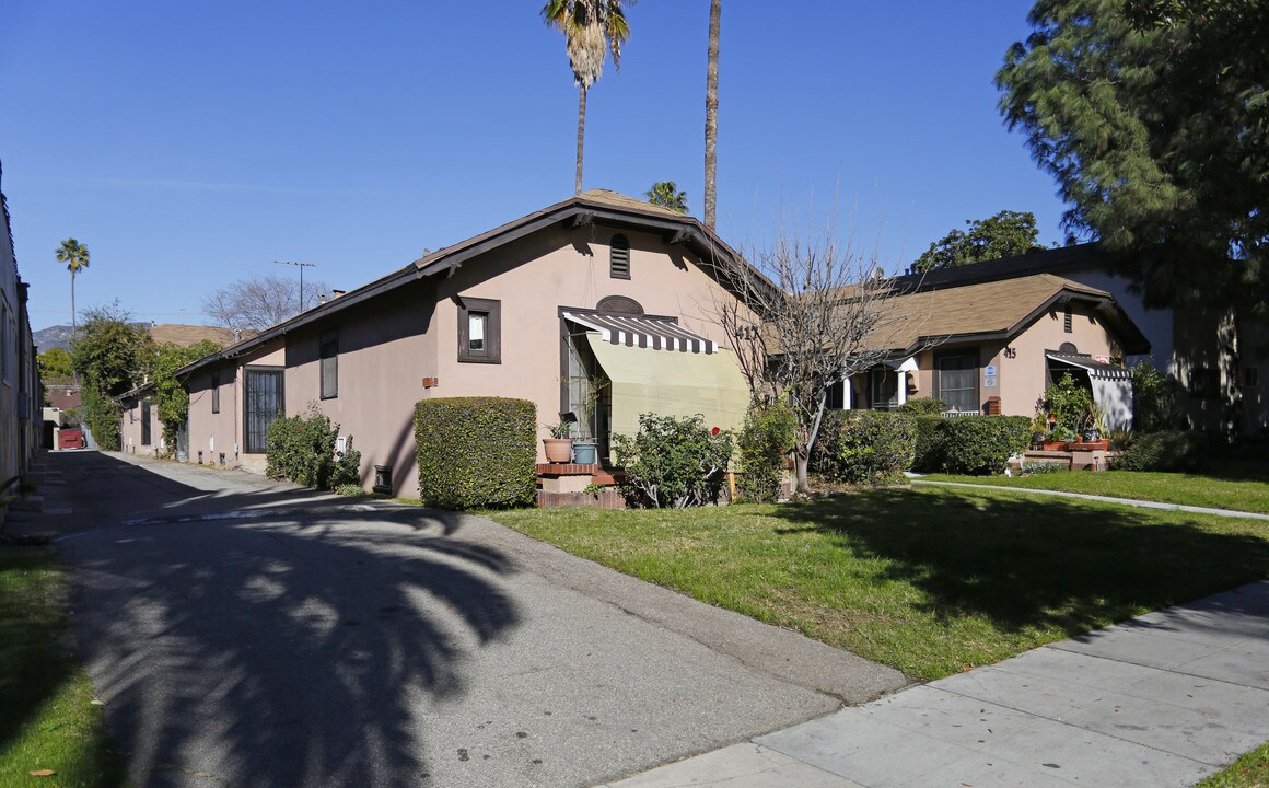 415 Riverdale Dr in Glendale, CA - Building Photo