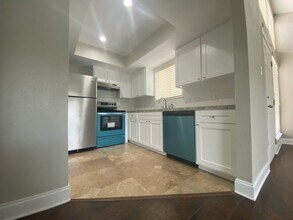 4411 Teri Rd in Austin, TX - Building Photo - Building Photo