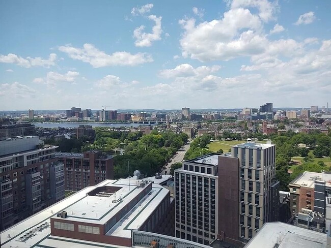 110 Stuart St in Boston, MA - Building Photo - Building Photo