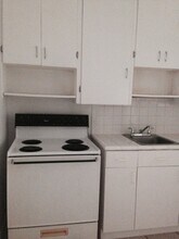 3112 SW 22nd Ter in Miami, FL - Building Photo - Building Photo