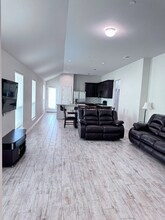 2800 Joe Dimaggio Blvd in Round Rock, TX - Building Photo - Building Photo