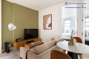 170 1st Ave. in New York, NY - Building Photo