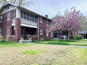 1720 Harbert Ave in Memphis, TN - Foto de edificio - Building Photo