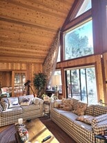 1921 Bernina Dr in Frazier Park, CA - Building Photo