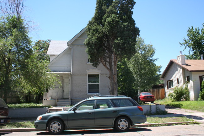 2219 S Ogden St in Denver, CO - Building Photo - Building Photo