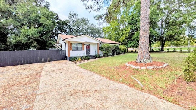 9644 Hollowbrook Dr in Pensacola, FL - Building Photo - Building Photo