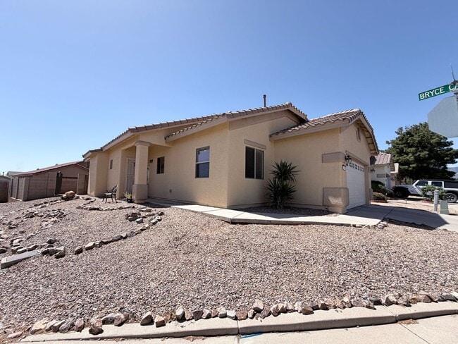 4488 Resort Dr in Sierra Vista, AZ - Building Photo - Building Photo
