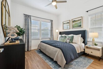 The Tides at Waterside in Sarasota, FL - Building Photo - Building Photo