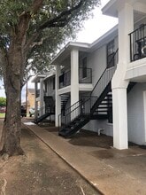 918 W Caffery Ave in Pharr, TX - Building Photo - Building Photo