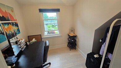 2 Rhame Ave in East Rockaway, NY - Building Photo - Building Photo