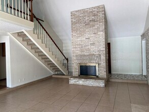 813 Avenue L in Dickinson, TX - Building Photo - Building Photo