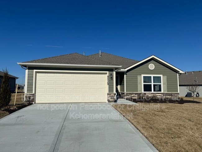 property at 8029 SE 6th Terrace