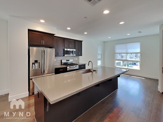 878 Estuary St in Richmond, CA - Building Photo - Building Photo