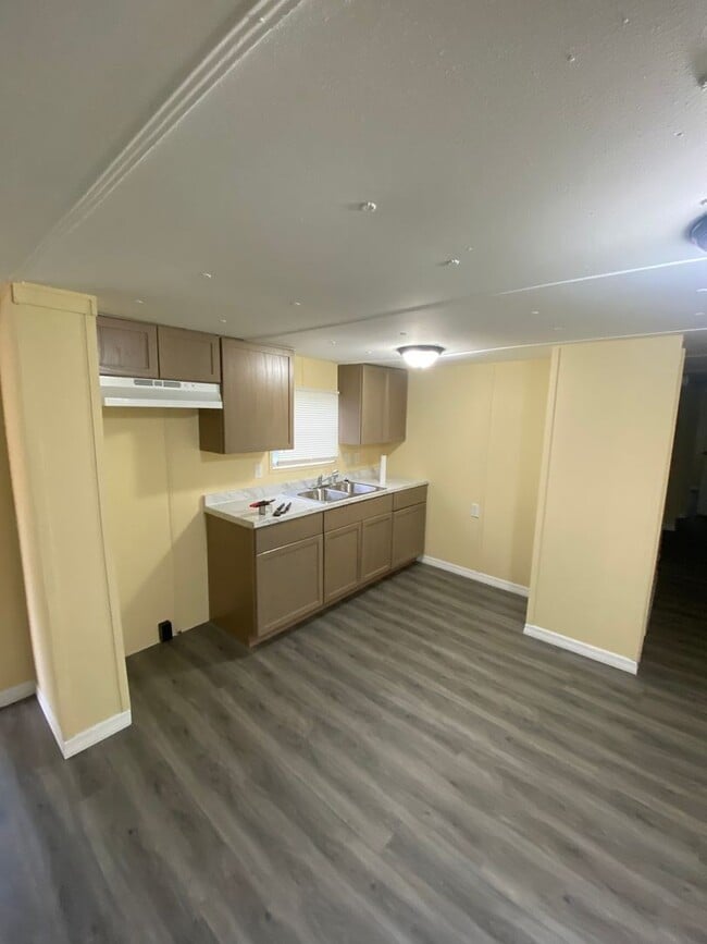 246 Century St in Jacksonville, FL - Building Photo - Building Photo