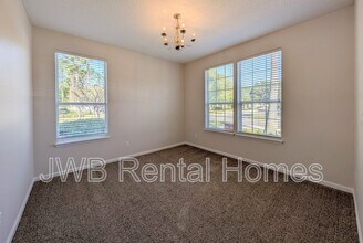 625 Oakleaf Plantation Pkwy in Orange Park, FL - Building Photo - Building Photo