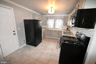 2610 Lakehurst Ave in District Heights, MD - Building Photo