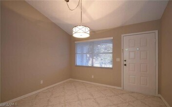 125 Wading Bird Cir in Naples, FL - Building Photo - Building Photo