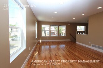 418 Barker Ave NW in Grand Rapids, MI - Building Photo - Building Photo