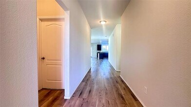 2129 Brenham Dr in Forney, TX - Building Photo - Building Photo