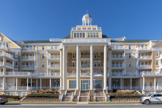 The Essex and Sussex in Spring Lake, NJ - Foto de edificio - Building Photo