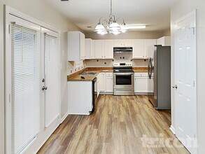 6899 Mahonia Pl in Stonecrest, GA - Building Photo - Building Photo