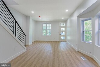 7415 Sprague St in Philadelphia, PA - Building Photo - Building Photo