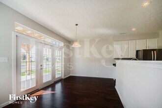 10871 Monarch Springs Ct in Noblesville, IN - Foto de edificio - Building Photo