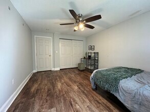 70 Warren Ave, Unit 1-4 in Chelsea, MA - Foto de edificio - Building Photo