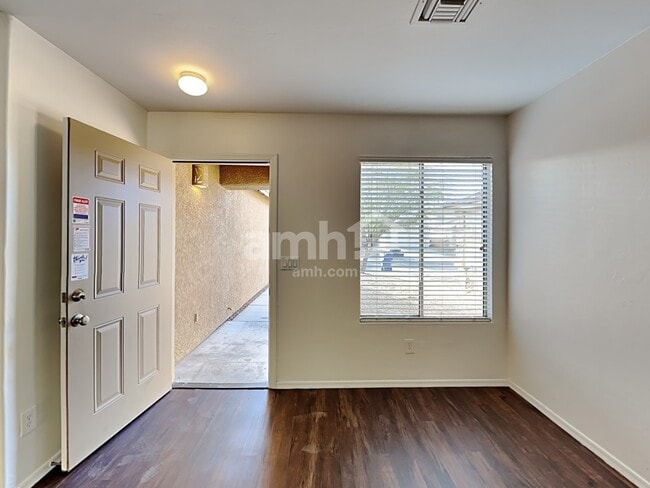 6939 S Creek Run Ave in Tucson, AZ - Building Photo - Building Photo