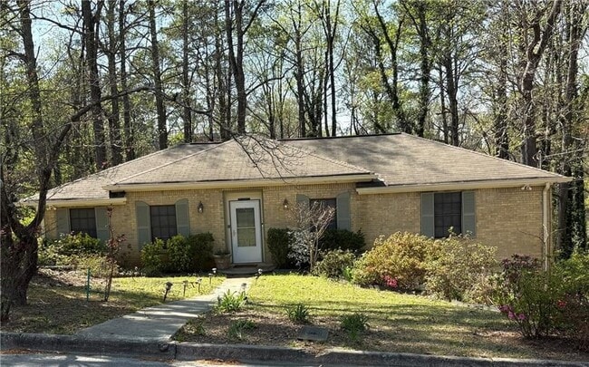 property at 3211 Flamingo Dr