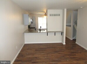 4 Winton Ln in Newark, DE - Building Photo - Building Photo