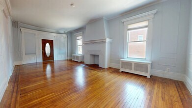 25 Reservoir Ave in Jersey City, NJ - Building Photo - Building Photo